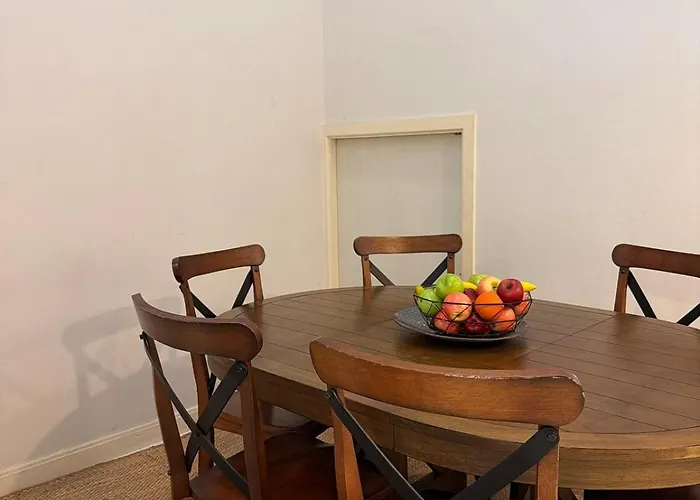 Entire 3bedroom Townhome, Shared Swimming Pool In Sukhumvit, 2943 *