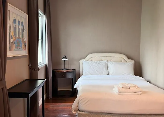 Entire 3bedroom Townhome, Shared Swimming Pool In Sukhumvit, 2943