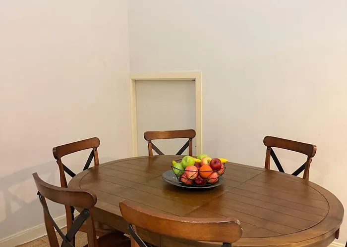 Entire 3bedroom Townhome, Shared Swimming Pool In Sukhumvit, 2943 度假居 *